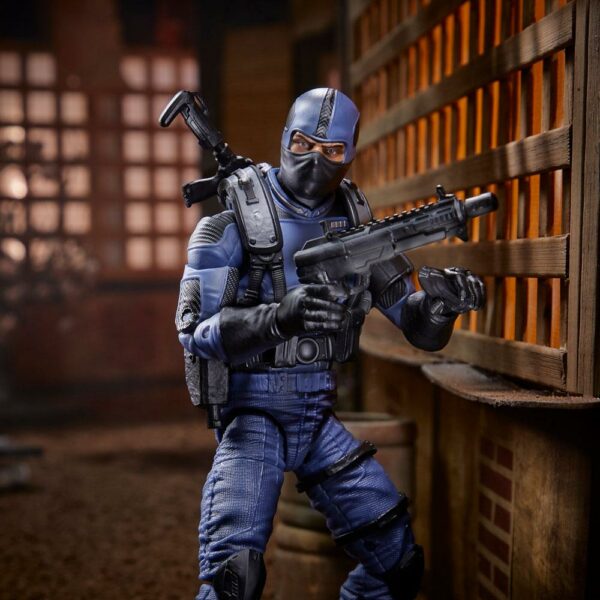 Cobra Officer