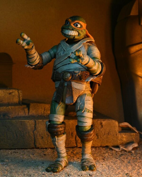 Universal Monsters x Teenage Mutant Ninja Turtles Actionfigur Ultimate Michelangelo as The Mummy 18 cm