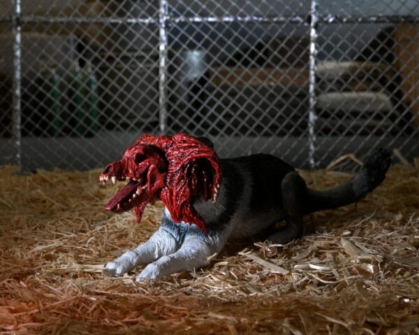 x_neca04905_p The Thing Actionfigur Thing Dog Creature Ultimate Deluxe 18 cm