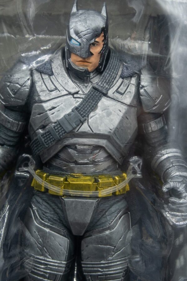 DC Multiverse McFarlane Actionfiguren 2er-Pack Batman (Knightmare) & Batman (Armor Suit) (Gold Label) 18 cm